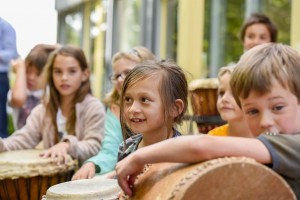 Trommelmeisje grondhouding